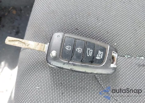 2022 Hyundai Elantra Se z USA, uszkodzony, nr VIN KMHLL4AG4NU240445